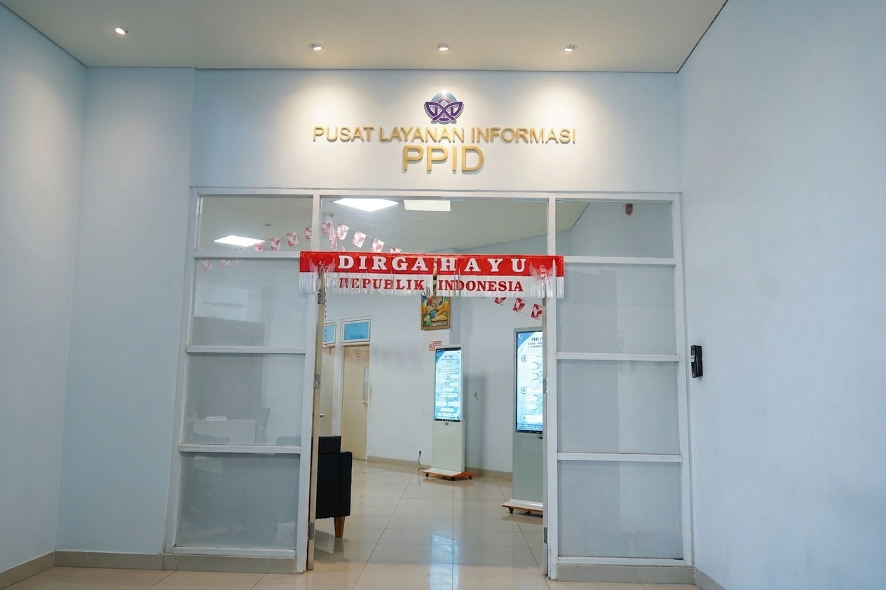 Petugas Pelayanan Informasi PPID UIN Sulthan Thaha Saifuddin Jambi